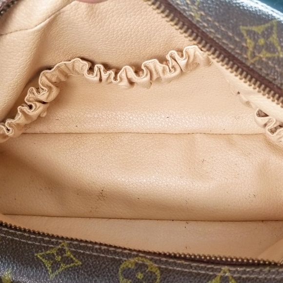 Louis Vuitton Trousse Toiletry Pouch Monogram Leather, size 28, Brown - Picture 2 of 5